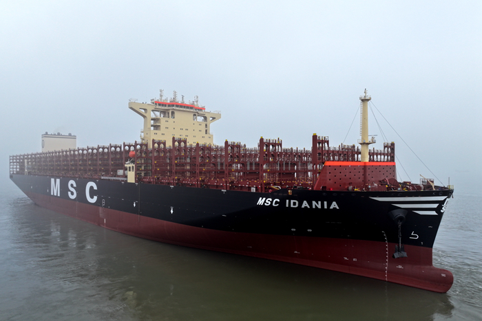 X136216000TEU集装箱船“MSCIDANIA”-d89902d354154c01b77c1efa5bbf449d